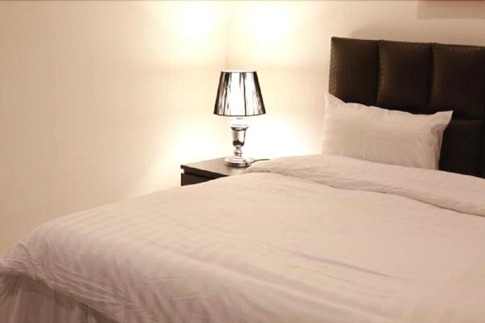 Continental Suite Salmiya Bagian luar foto