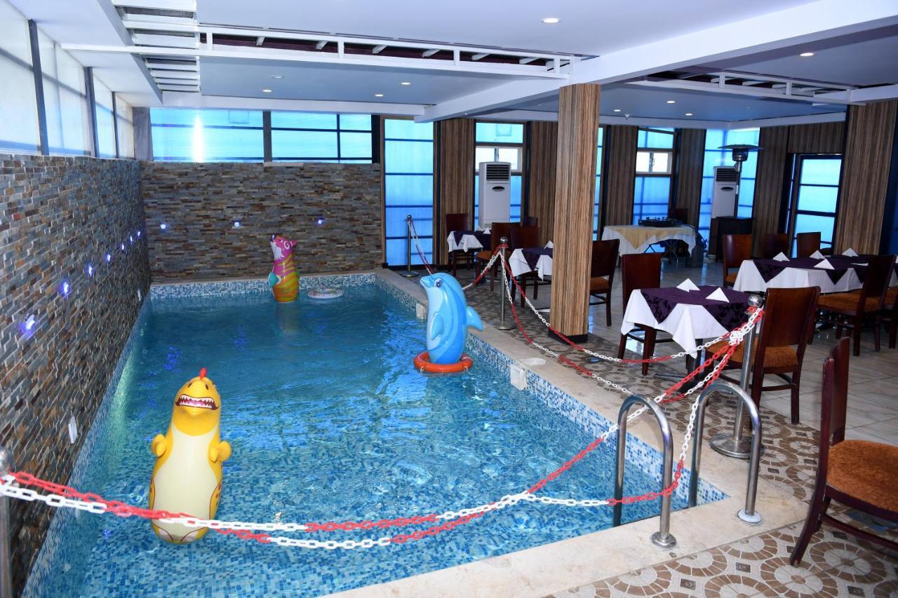 Continental Suite Salmiya Bagian luar foto