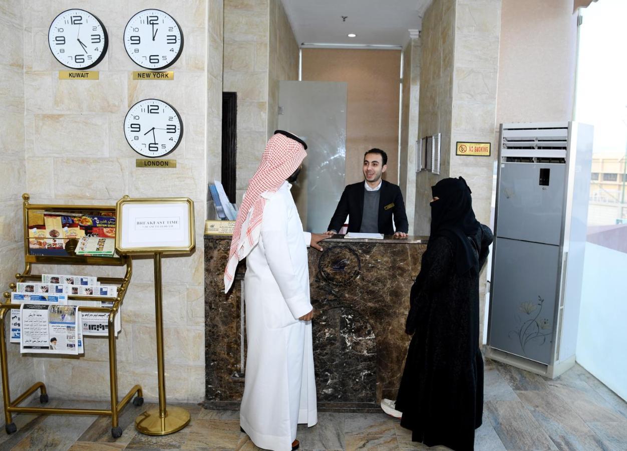 Continental Suite Salmiya Bagian luar foto