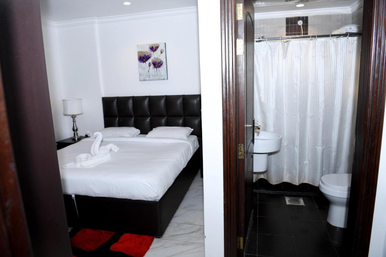 Continental Suite Salmiya Bagian luar foto