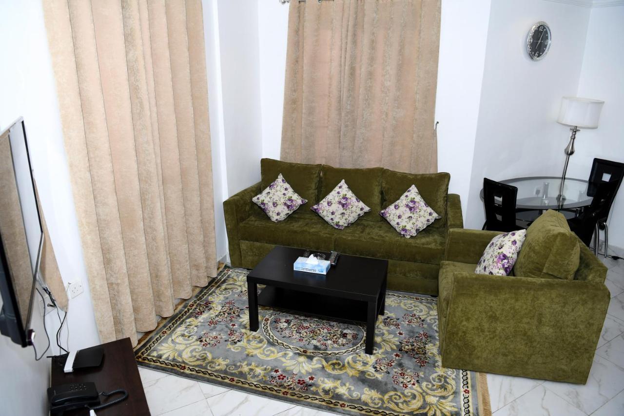 Continental Suite Salmiya Bagian luar foto