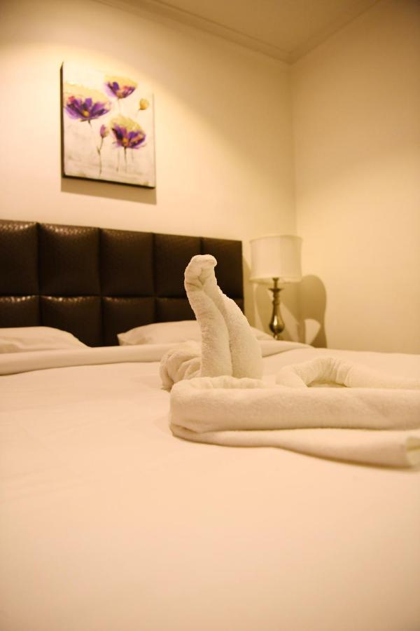 Continental Suite Salmiya Bagian luar foto