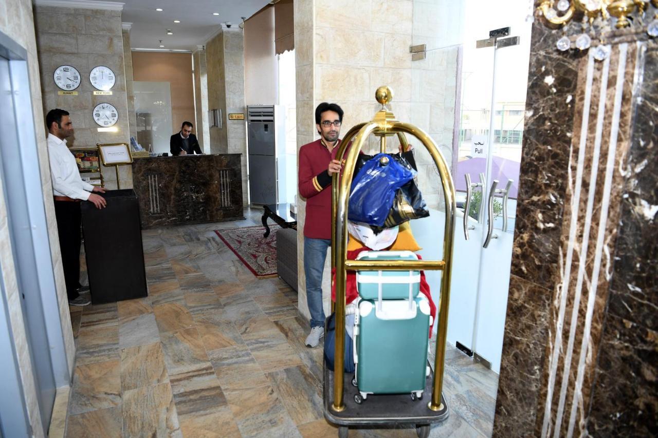 Continental Suite Salmiya Bagian luar foto